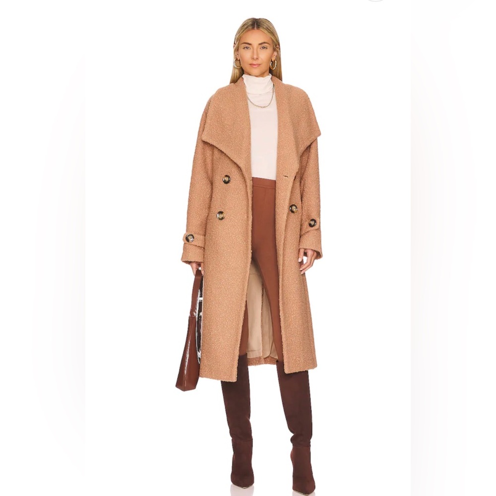 Long teddy coat. Size small. Excellent condition